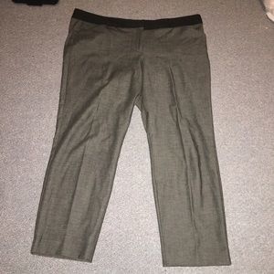 Express Gray Editor Capri Pant, Size 16